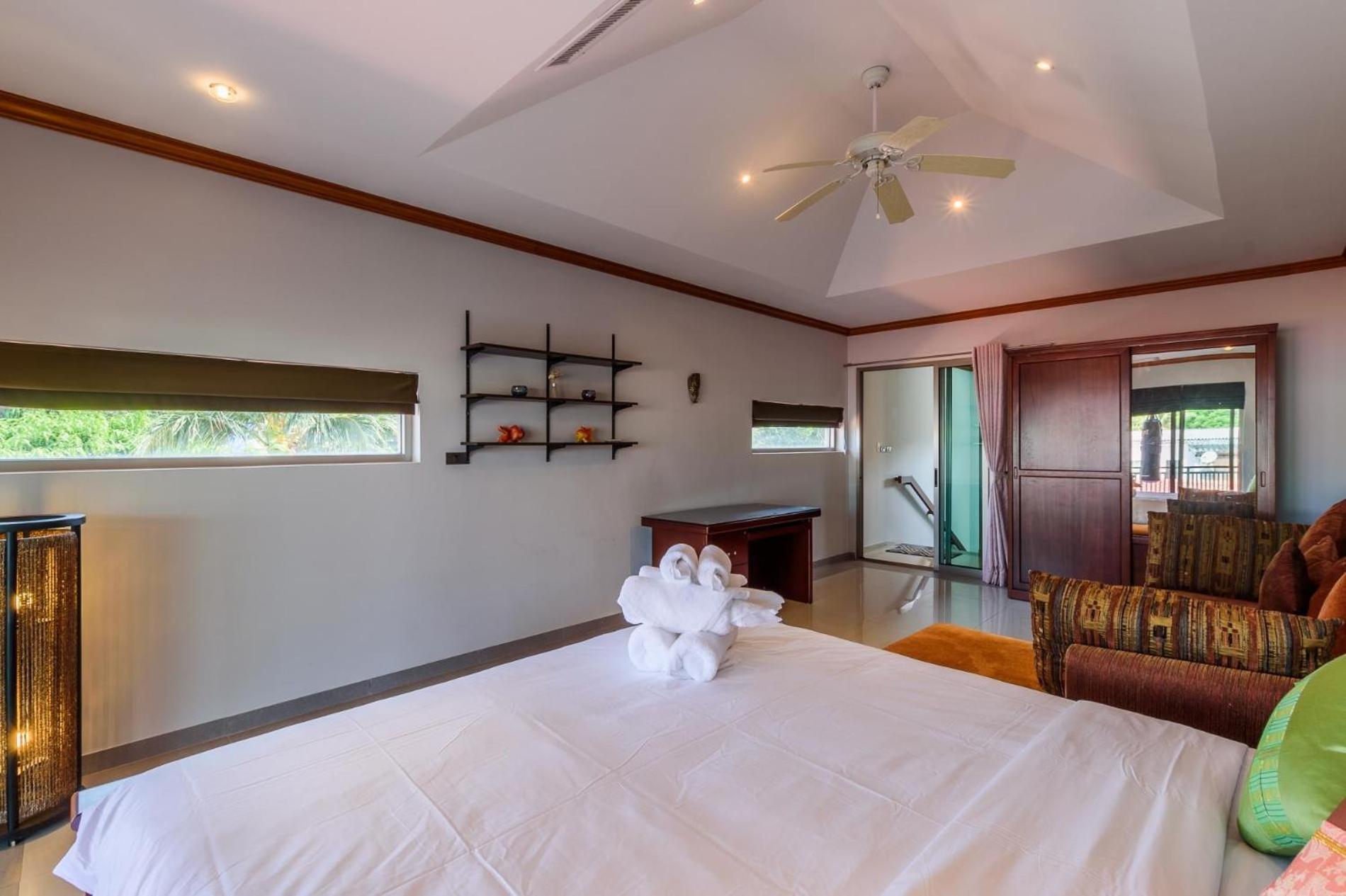 Amber Pool Villa Naiharn Rawai Esterno foto