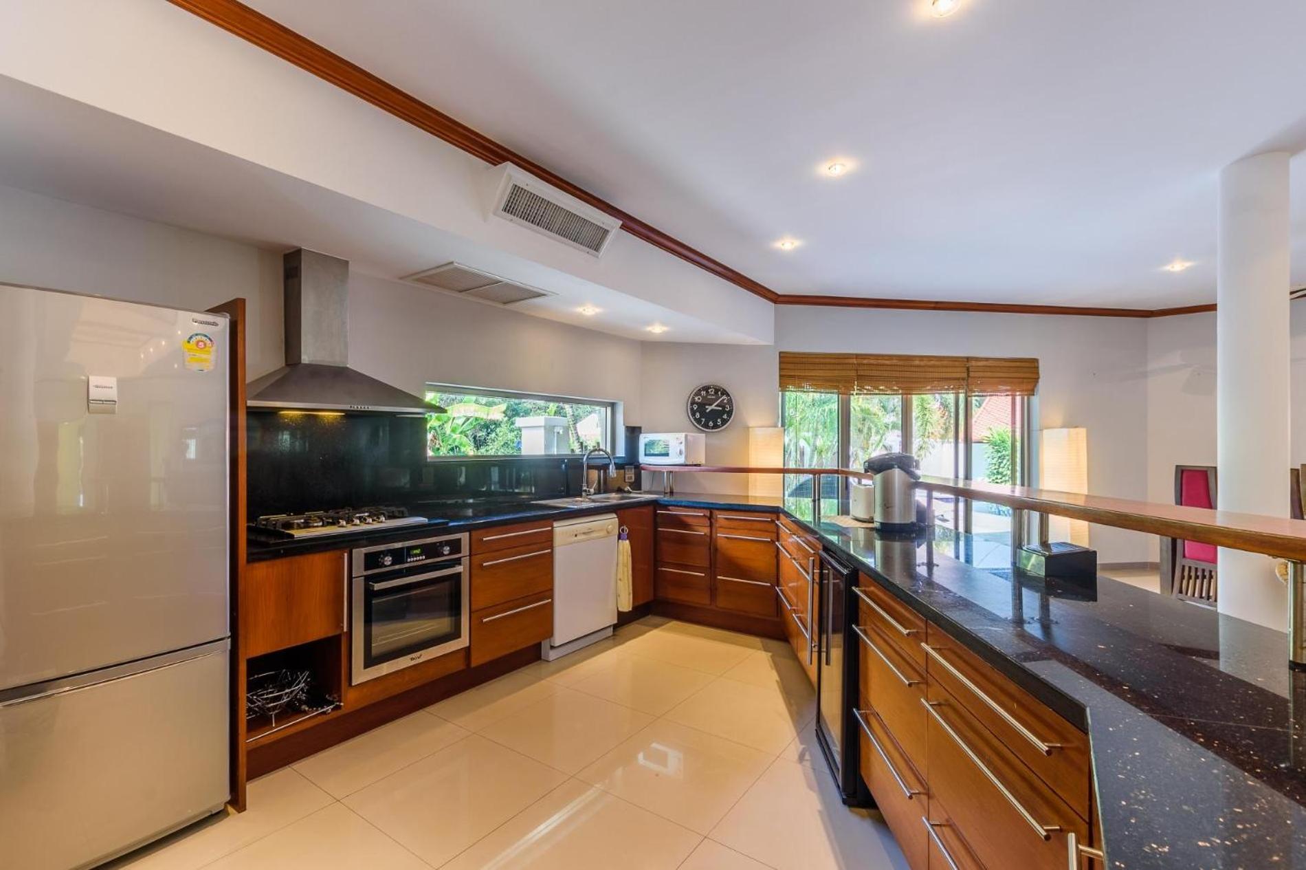 Amber Pool Villa Naiharn Rawai Esterno foto